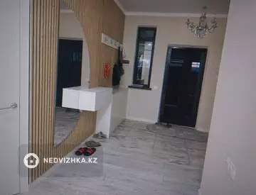 600 м², 5-комнатный дом, 6 соток, 600 м², изображение - 5