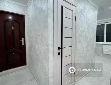 1-комнатная квартира, этаж 4 из 5, 31 м²