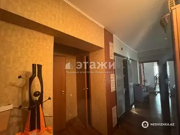 64 м², 3-комнатная квартира, этаж 5 из 5, 64 м², изображение - 1