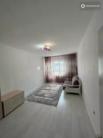 3-комнатная квартира, этаж 9 из 9, 88 м²