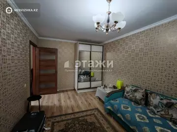 2-комнатная квартира, этаж 2 из 4, 42 м², на длительный срок