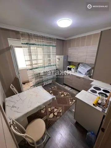 1-комнатная квартира, этаж 2 из 9, 35 м²