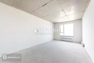 4-комнатная квартира, этаж 12 из 16, 137 м²