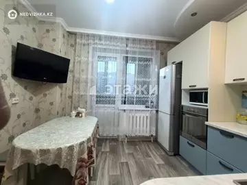 2-комнатная квартира, этаж 5 из 14, 64 м²