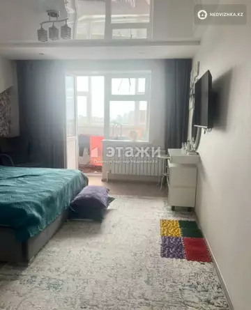 3-комнатная квартира, этаж 6 из 9, 80 м²