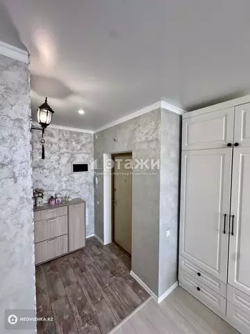 2-комнатная квартира, этаж 8 из 9, 53 м²