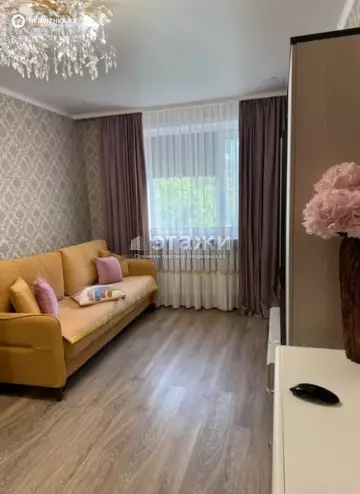 2-комнатная квартира, этаж 3 из 5, 52 м²