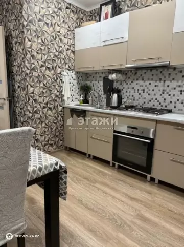 2-комнатная квартира, этаж 3 из 5, 52 м²