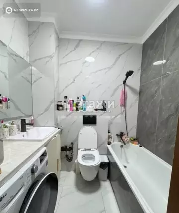 2-комнатная квартира, этаж 9 из 9, 42 м²