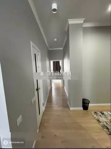 2-комнатная квартира, этаж 6 из 8, 60 м²