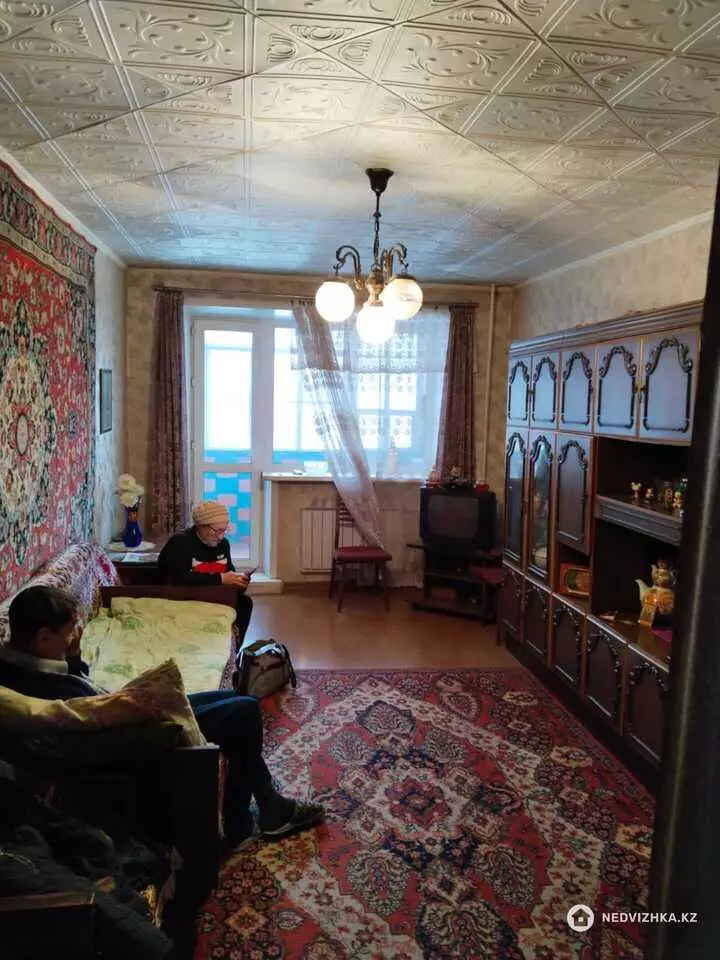 64 м², 3-комнатная квартира, этаж 3 из 5, 64 м², изображение - 1
