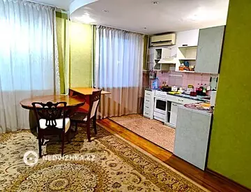 1-комнатная квартира, этаж 3 из 5, 38 м²