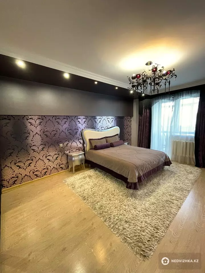 140.2 м², 4-комнатная квартира, этаж 4 из 12, 140 м², изображение - 1