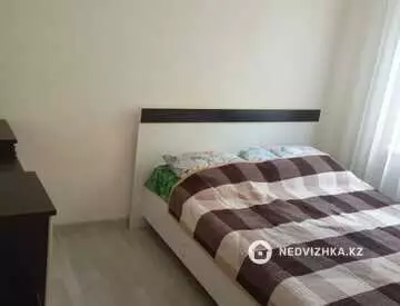 3-комнатная квартира, этаж 2 из 4, 56 м², на длительный срок