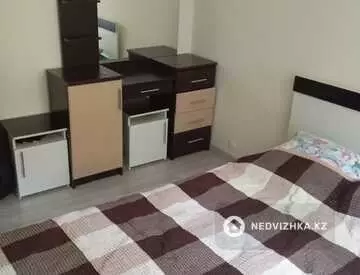 3-комнатная квартира, этаж 2 из 4, 56 м², на длительный срок