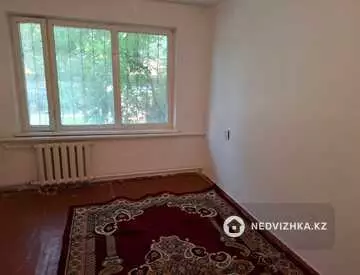3-комнатная квартира, этаж 1 из 5, 57 м², на длительный срок