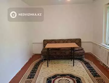 3-комнатная квартира, этаж 1 из 5, 57 м², на длительный срок