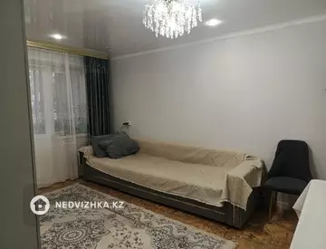 3-комнатная квартира, этаж 3 из 5, 59 м²