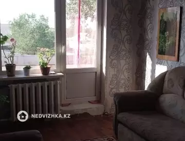 3-комнатная квартира, этаж 3 из 5, 66 м²