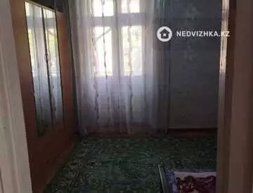 2-комнатная квартира, этаж 2 из 2, 41 м², на длительный срок
