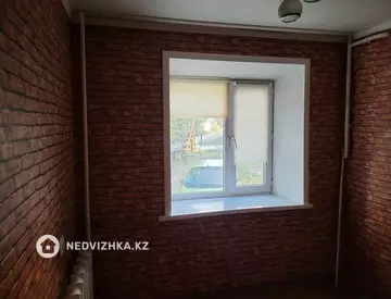 2-комнатная квартира, этаж 1 из 4, 40 м²
