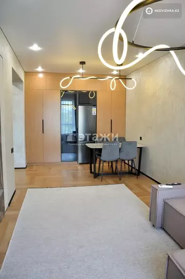2-комнатная квартира, этаж 4 из 12, 50 м², на длительный срок