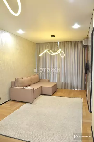 2-комнатная квартира, этаж 4 из 12, 50 м², на длительный срок