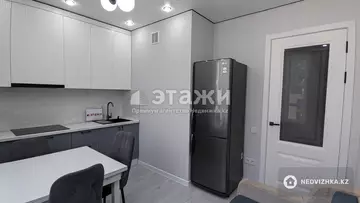 1-комнатная квартира, этаж 8 из 10, 46 м², на длительный срок