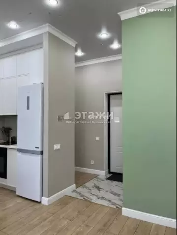 2-комнатная квартира, этаж 3 из 17, 49 м²
