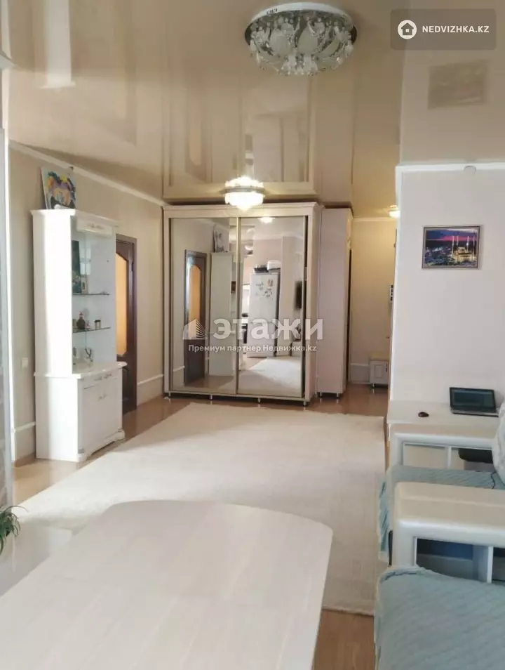 54 м², 2-комнатная квартира, этаж 25 из 25, 54 м², изображение - 1