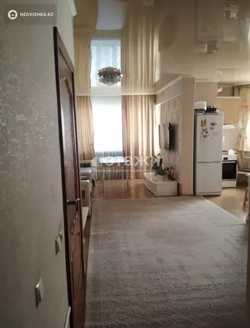 2-комнатная квартира, этаж 25 из 25, 54 м²