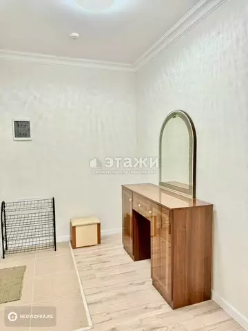 60 м², 2-комнатная квартира, этаж 3 из 18, 60 м², на длительный срок, изображение - 9