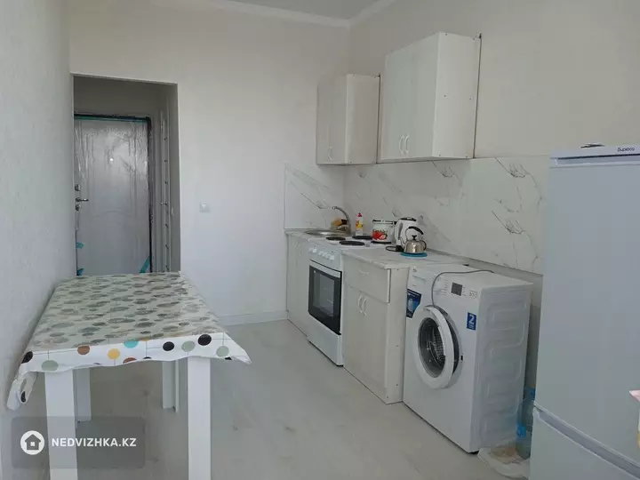 38 м², 1-комнатная квартира, этаж 2 из 10, 38 м², изображение - 1