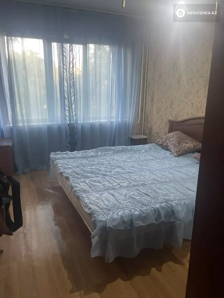 71 м², 3-комнатная квартира, этаж 4 из 5, 71 м², на длительный срок, изображение - 1
