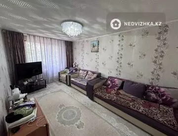 2-комнатная квартира, этаж 4 из 5, 52 м²
