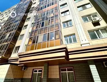 5-комнатная квартира, этаж 7 из 10, 181 м²