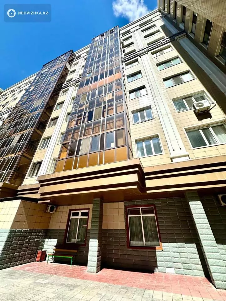181 м², 5-комнатная квартира, этаж 7 из 10, 181 м², изображение - 1