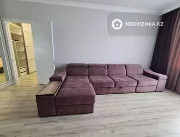 2-комнатная квартира, этаж 10 из 16, 64 м²