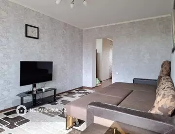 2-комнатная квартира, этаж 4 из 5, 57 м²