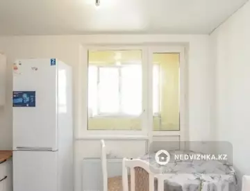 2-комнатная квартира, этаж 8 из 12, 57 м²