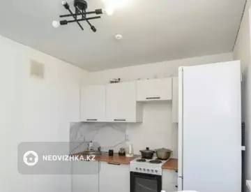 2-комнатная квартира, этаж 8 из 12, 57 м²