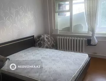 2-комнатная квартира, этаж 3 из 9, 51 м²