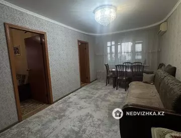 4-комнатная квартира, этаж 5 из 5, 61 м²