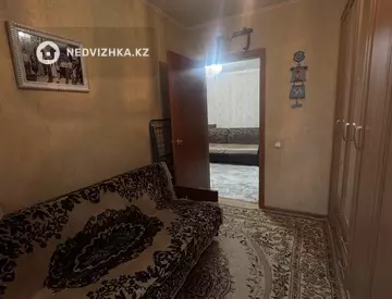 4-комнатная квартира, этаж 5 из 5, 61 м²