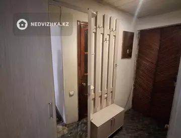 2-комнатная квартира, этаж 2 из 3, 42 м²