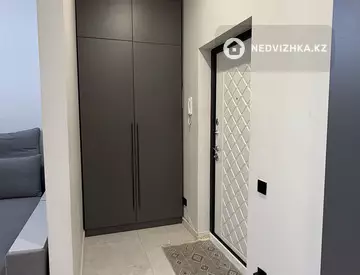 2-комнатная квартира, этаж 6 из 12, 50 м², посуточно
