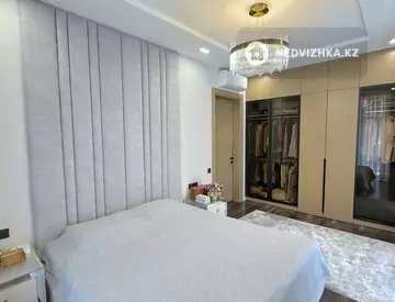 3-комнатная квартира, этаж 1 из 3, 135 м²