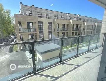 3-комнатная квартира, этаж 1 из 3, 135 м²