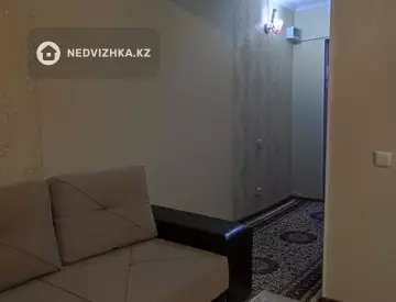 2-комнатная квартира, этаж 2 из 5, 49 м²