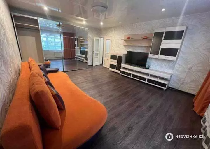 48 м², 1-комнатная квартира, этаж 2 из 9, 48 м², на длительный срок, изображение - 1
